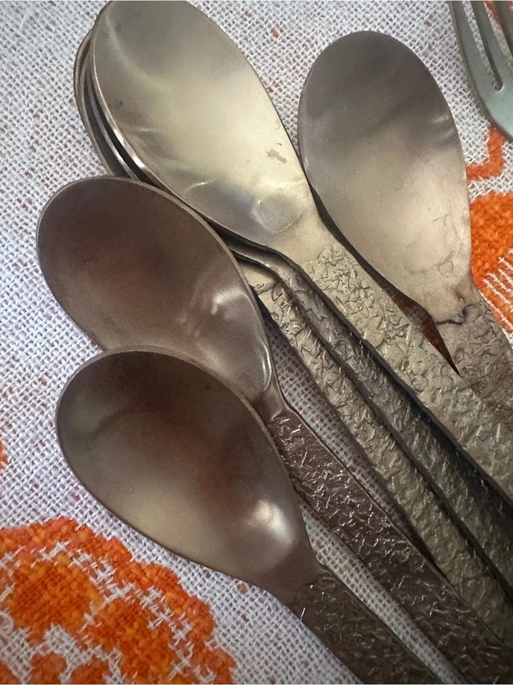 Vintage-Style Bronze Flatwear Set